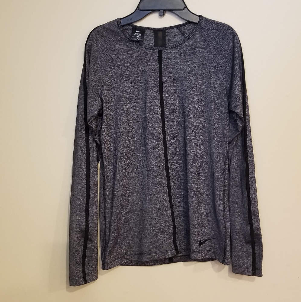 NIKE PRO Hypercool Gray Long Sleeve Workout Top  S - Picture 3 of 8
